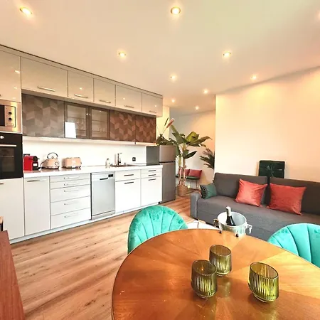 Апартаменты Meg